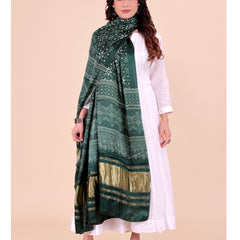 Green Women's Gaji Silk Dupatta suitable for Navratri, Diwali & All Occasions DB2206