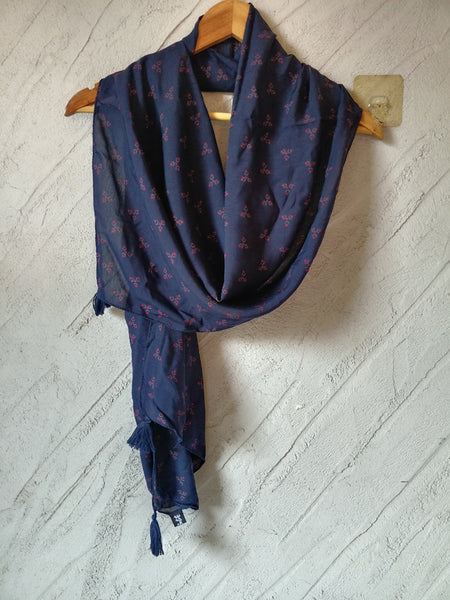 Pleasing Blue  Printed Muslin Lightweight Scarves/Stoles for Women SC13