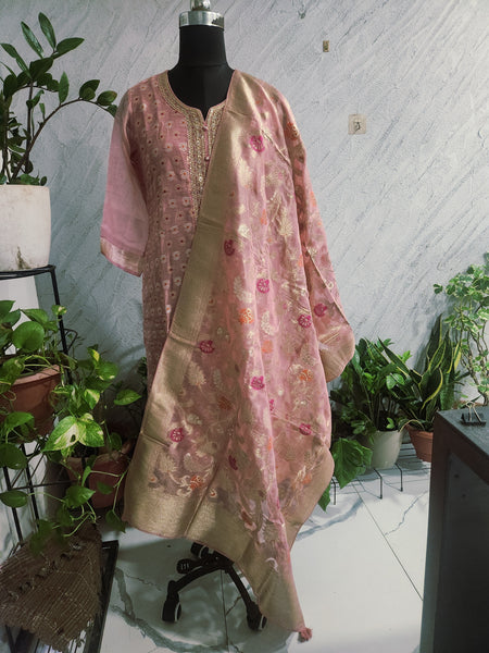 Women's Pink Embroidered Cotton Silk Kurta Set with Dupatta