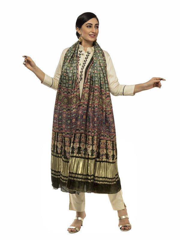 Multicolor Women's Gaji Silk Dupatta suitable for All Occasions