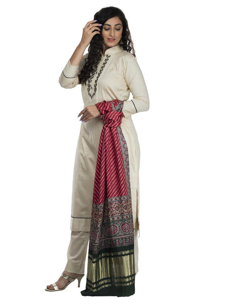 Red  Women's Gaji Silk Dupatta suitable for All Occasions