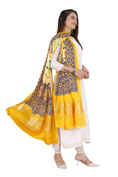 Green & Yellow Women's Gaji Silk Dupatta suitable for Navratri, Diwali & All Occasions DB2092