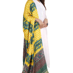 Green Women's Gaji Silk Dupatta suitable for Navratri, Diwali & All Occasions DB2095