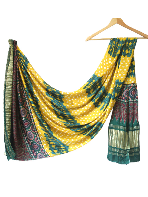 Green Women's Gaji Silk Dupatta suitable for Navratri, Diwali & All Occasions DB2095