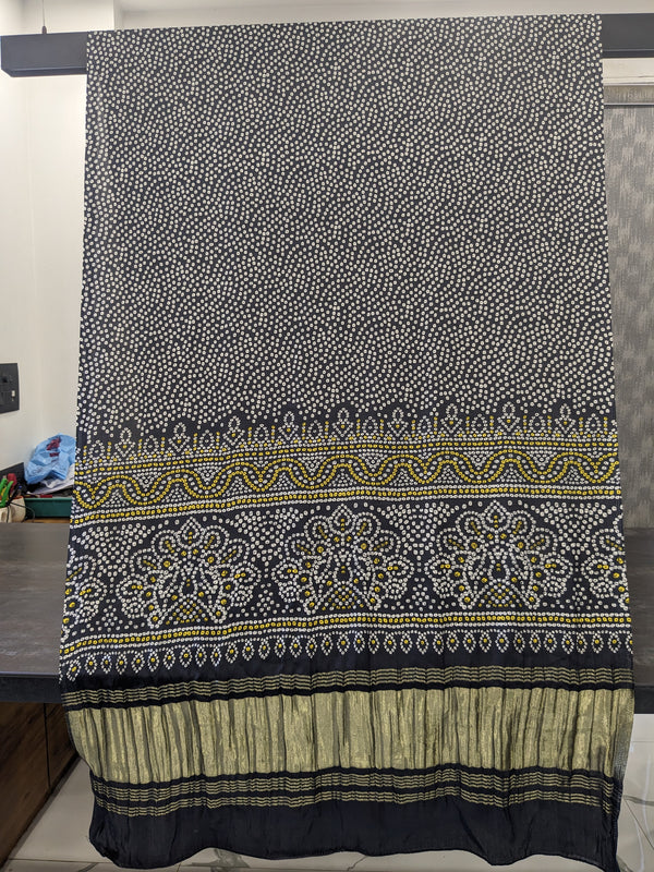 Black Women's Gaji Silk Dupatta suitable for  All Occasions