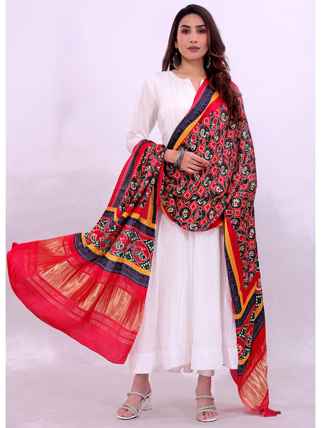 Red Women's Gaji Silk Dupatta suitable for All Occasions