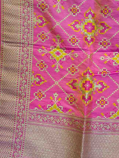 Desi Butik's Royal Pink Banarasi Silk dupata with Golden Zari Motifs DB2254