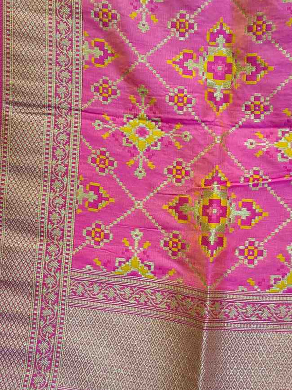 Desi Butik's Royal Pink Banarasi Silk dupata with Golden Zari Motifs DB2254