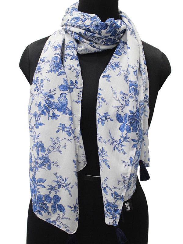 Beautiful White Printed Muslin Lightweight Scarves/Stoles for Women SC26