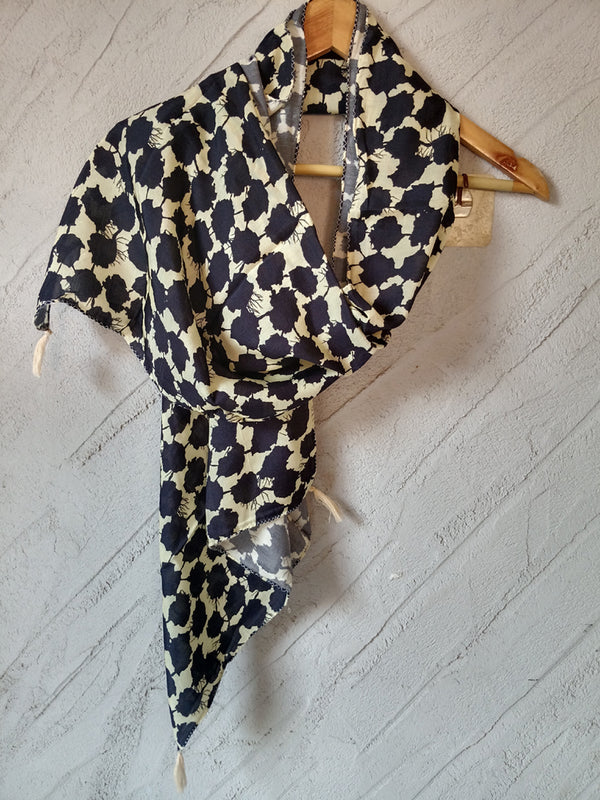 Alluring Multicolor Printed Muslin Daily Wear Scarves/Stoles for Women SC41