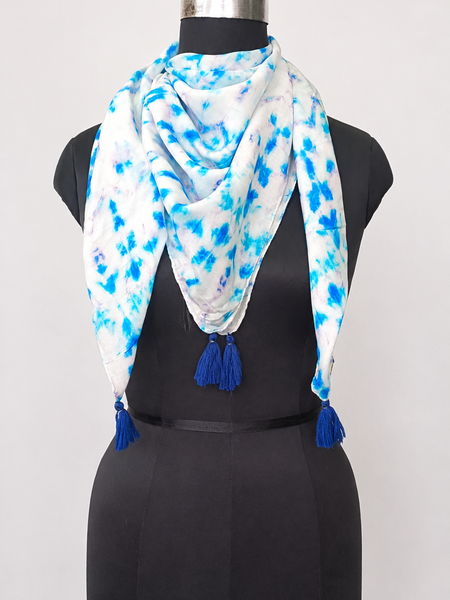Pleasing Multicolor Printed Muslin Daily Wear Scarves/Stoles for Women SC47