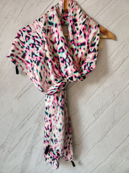 Pleasing Multicolor Printed Muslin Everyday Scarves/Stoles for Women SC53