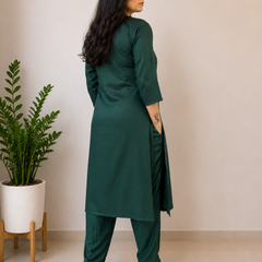 Desibutik Women's Bottle Green V-Neck Kurta Set