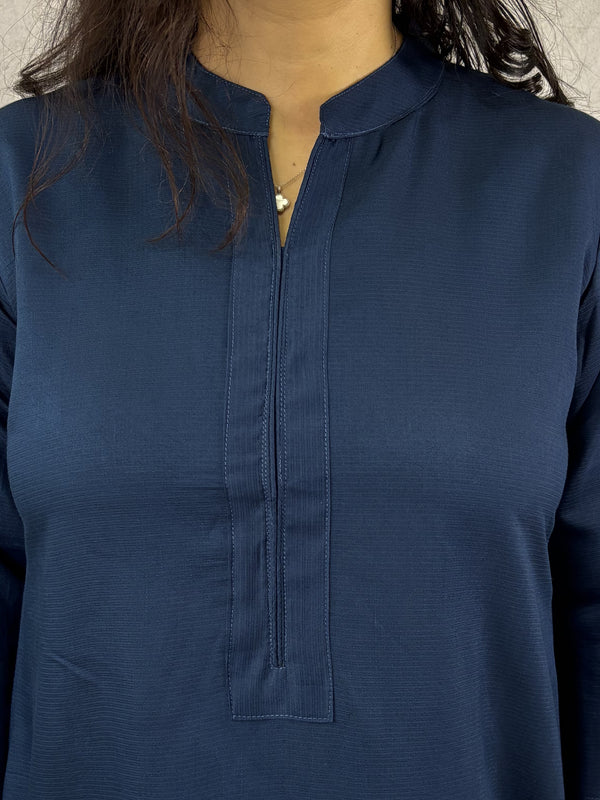 Desibutik Women's Navy Blue Collor Neck Kurta Set