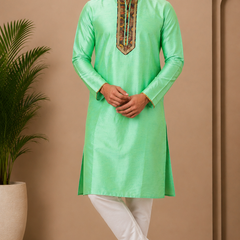 Desi Butik Men's Green Embroidered Straight Kurta with White Churidar