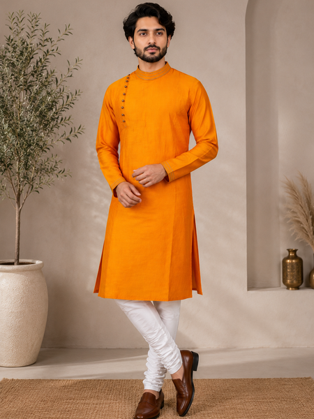 DESI BUTIK Men's Solid Orange Kurta Set