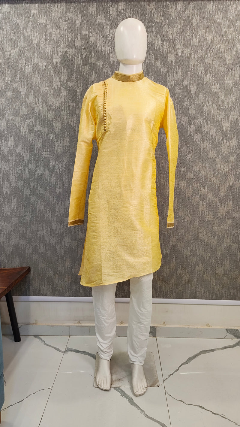 DESI BUTIK Men's Yellow Asymmetric Kurta Set