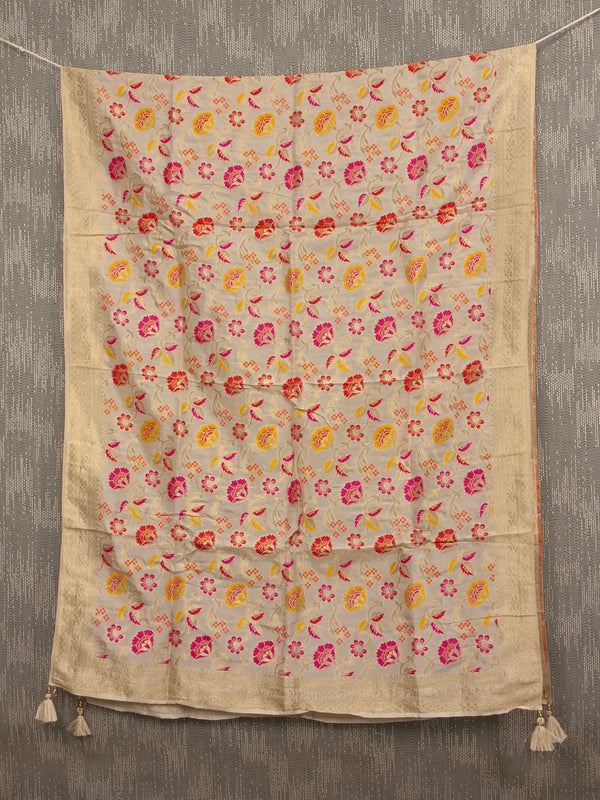 Desi Butik's  Cream Floral Woven Banarasi Dupatta