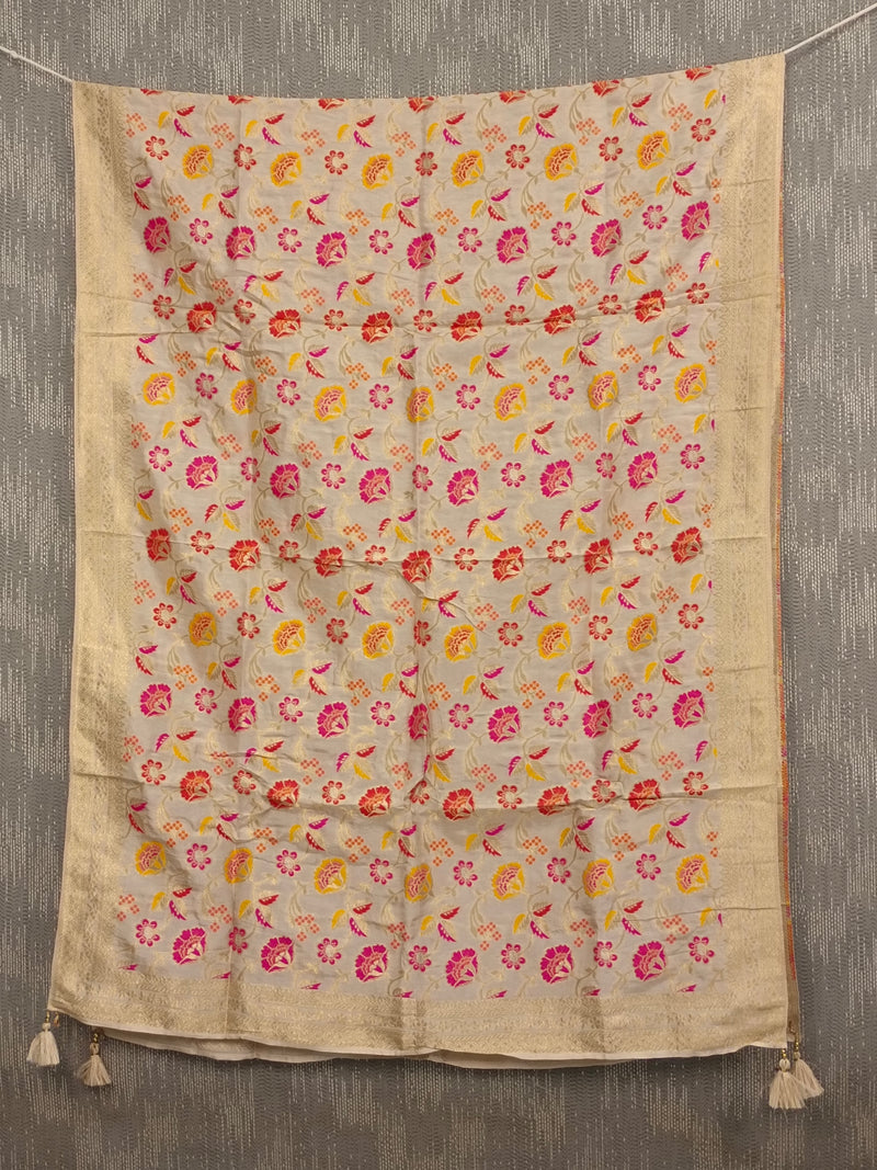 Desi Butik's  Cream Floral Woven Banarasi Dupatta DB2247