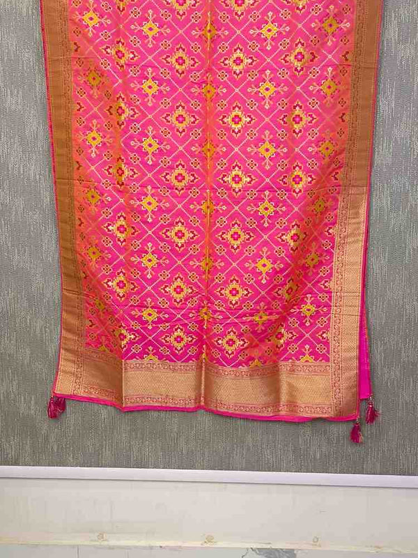 Desi Butik's Royal Pink Banarasi Silk dupata with Golden Zari Motifs DB2254