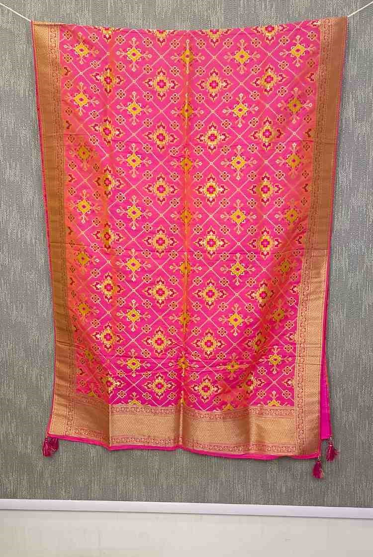 Desi Butik's Royal Pink Banarasi Silk dupata with Golden Zari Motifs DB2254