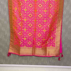 Desi Butik's Royal Pink Banarasi Silk dupata with Golden Zari Motifs DB2254