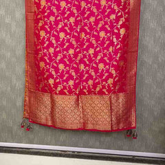 Desi Butik Rani Pink Banarasi Silk Dupatta with Floral Jaal DB2256