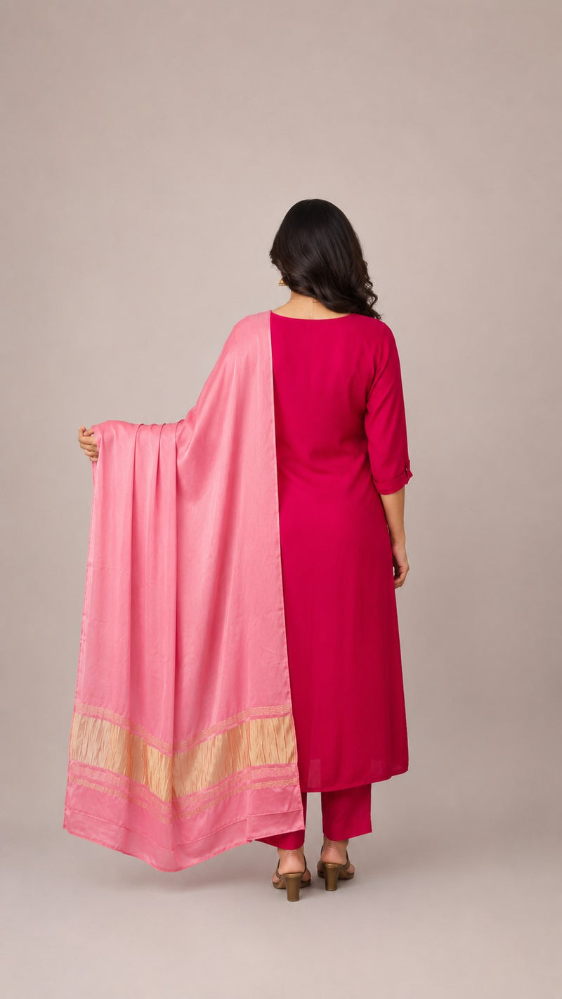 Desi Butik Women’s Peach Gaji Silk Solid Dupatta DB2259