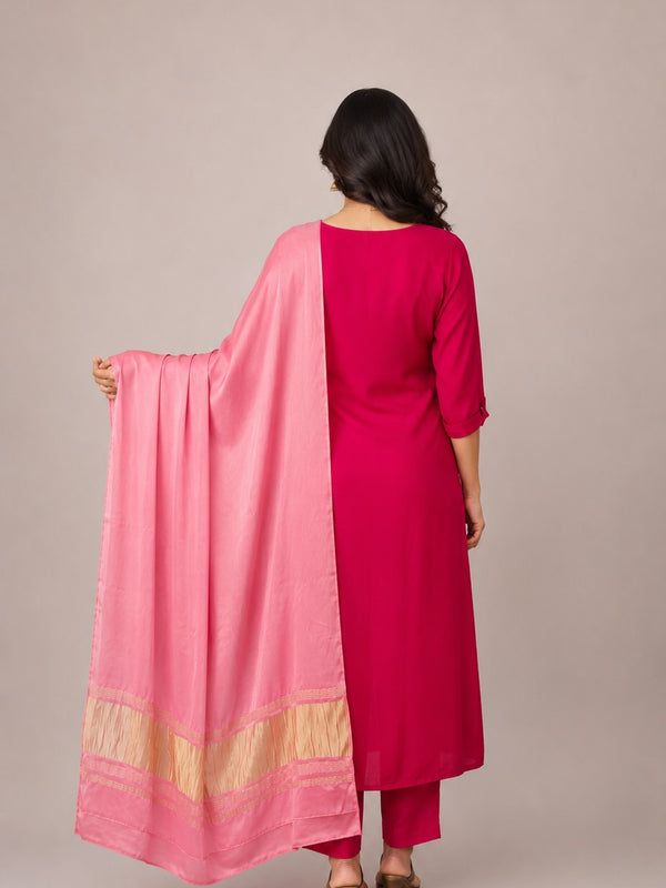 Desi Butik Women’s Peach Gaji Silk Solid Dupatta DB2259
