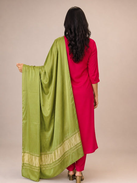 Desi Butik Women’s Olive Green Gaji Silk Solid Dupatta DB2263