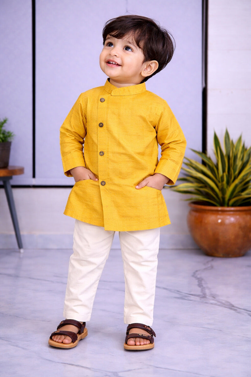 Boys  Solid Pure Cotton Ethnic Kurta Set with Trousers