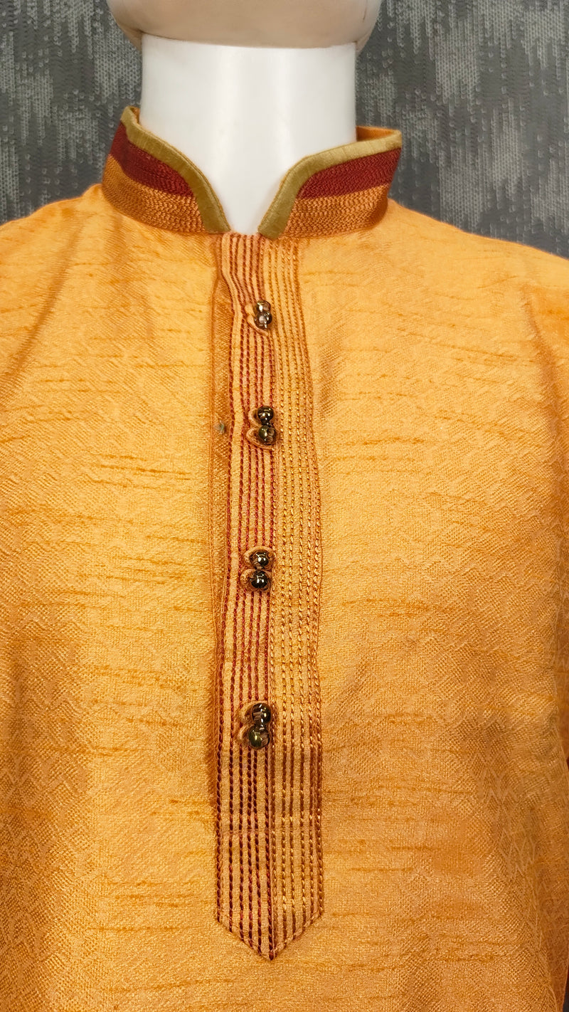 DESI BUTIK Men’s Orange Straight Kurta with White Churidar