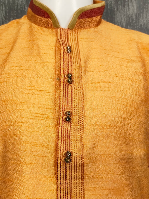 DESI BUTIK Men’s Orange Straight Kurta with White Churidar