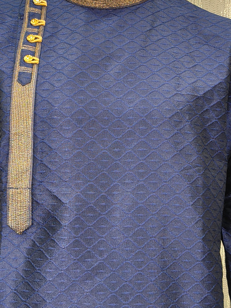 DESI BUTIK Men’s Navy Blue Jacquard Straight Kurta with White Churidar