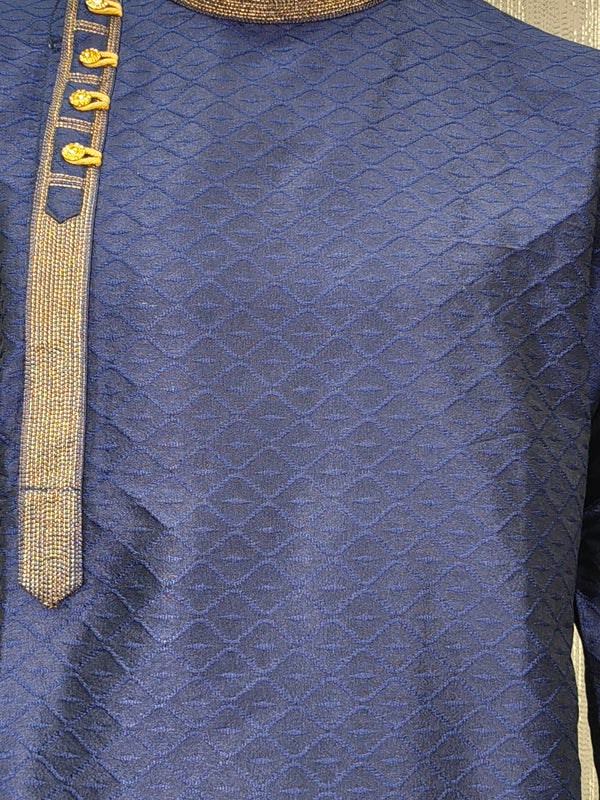 DESI BUTIK Men’s Navy Blue Jacquard Straight Kurta with White Churidar