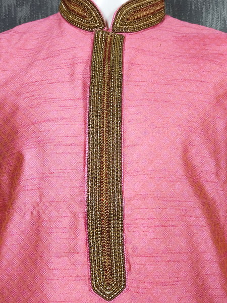DESI BUTIK Men's Pink Embroidered Kurta Set