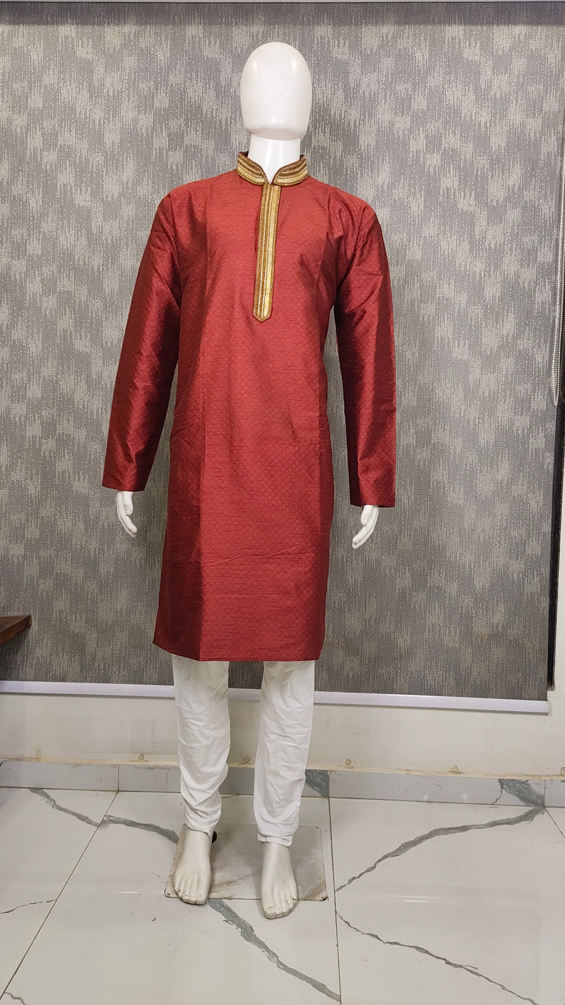 DESI BUTIK Men's Marron Jacquard Kurta Set