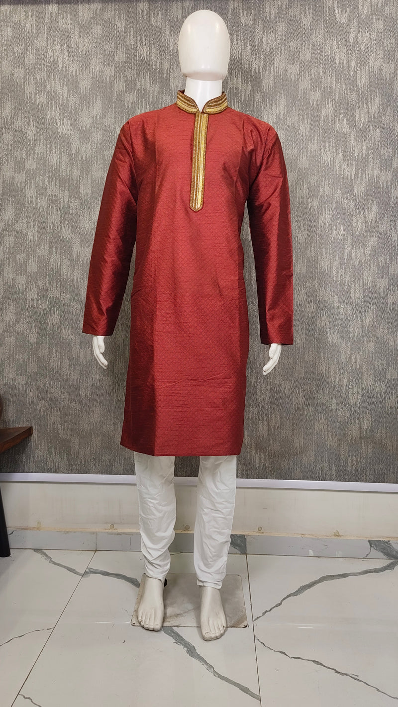 DESI BUTIK Men's Marron Jacquard Kurta Set