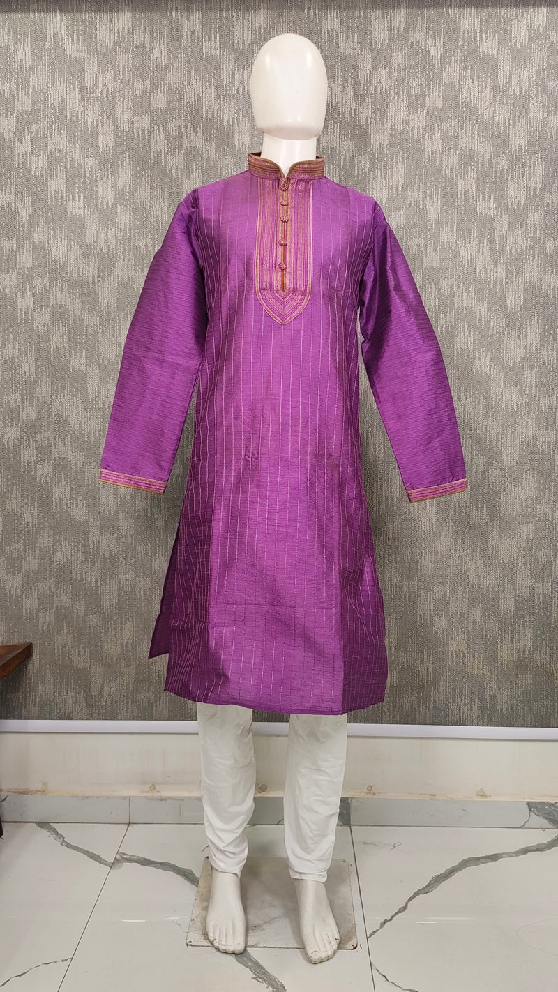 DESI BUTIK Men's Printed Purple Kurta Set