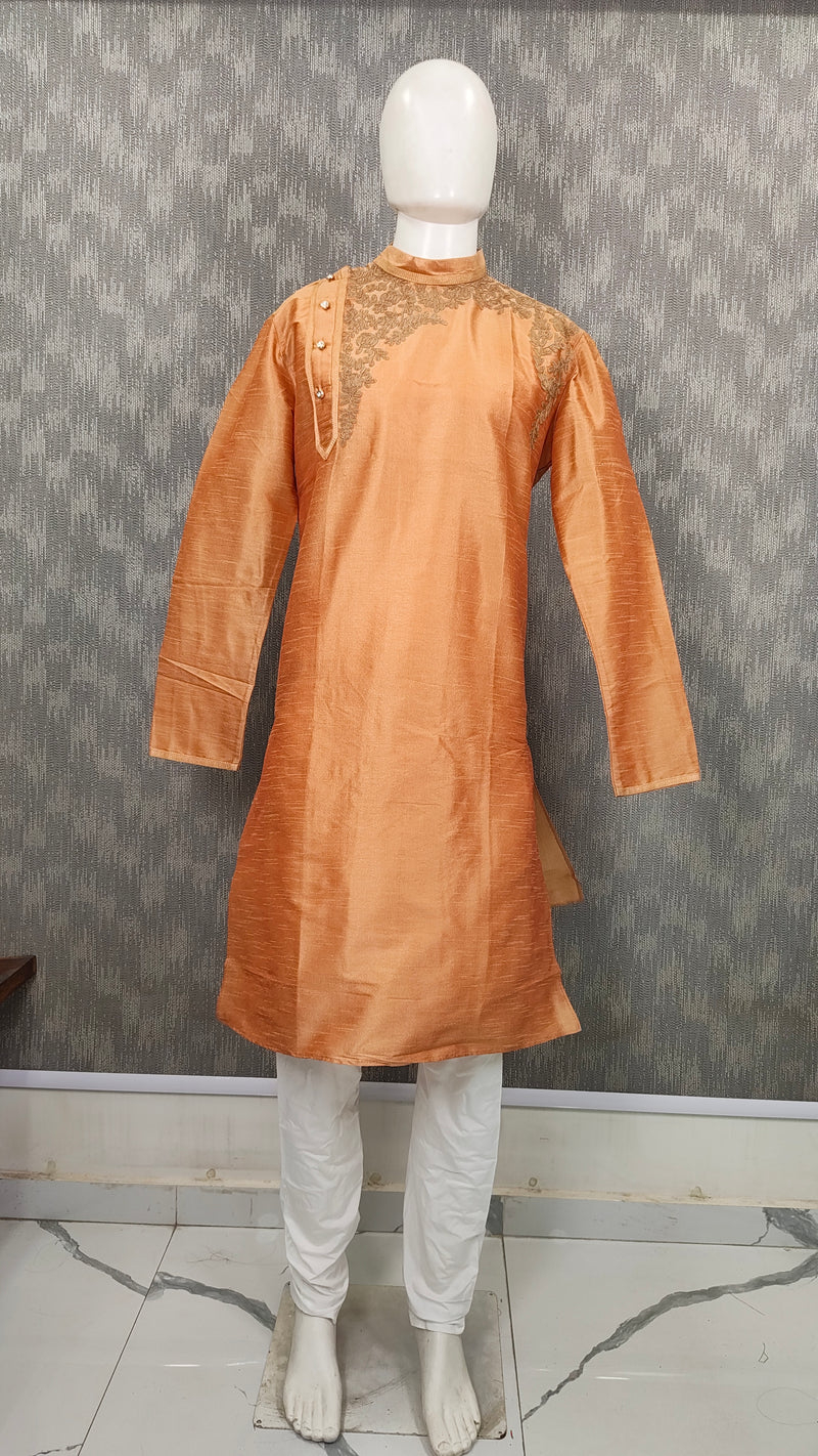 DESI BUTIK Men's Brown Embroidered Kurta Set