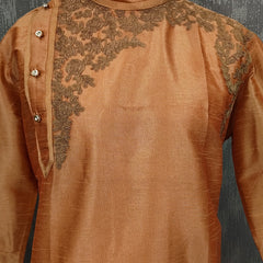 DESI BUTIK Men's Brown Embroidered Kurta Set
