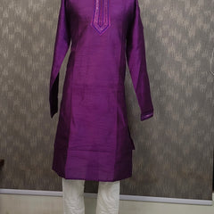 DESI BUTIK Men's Purple Textured Kurta Set