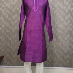 DESI BUTIK Men's Purple Textured Kurta Set