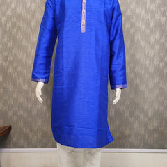 DESI BUTIK Men's Blue Embroidered Kurta Set
