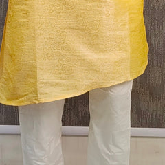 DESI BUTIK Men's Yellow Asymmetric Kurta Set
