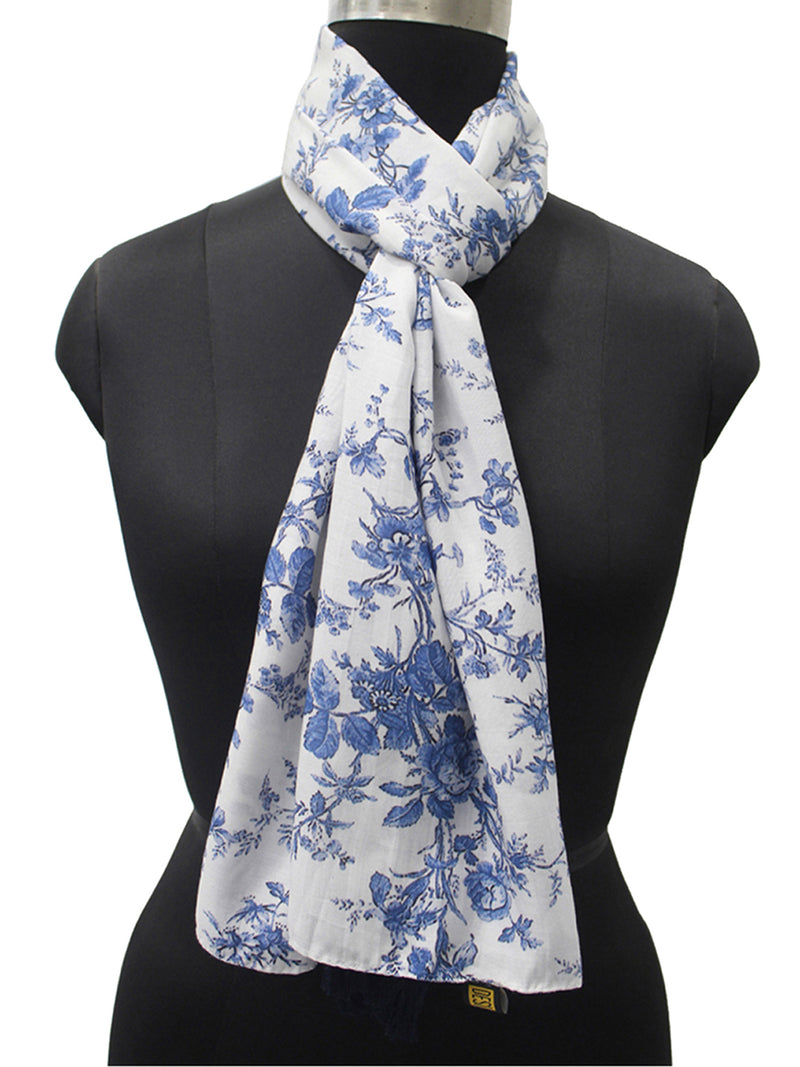 Beautiful White Printed Muslin Lightweight Scarves/Stoles for Women SC26